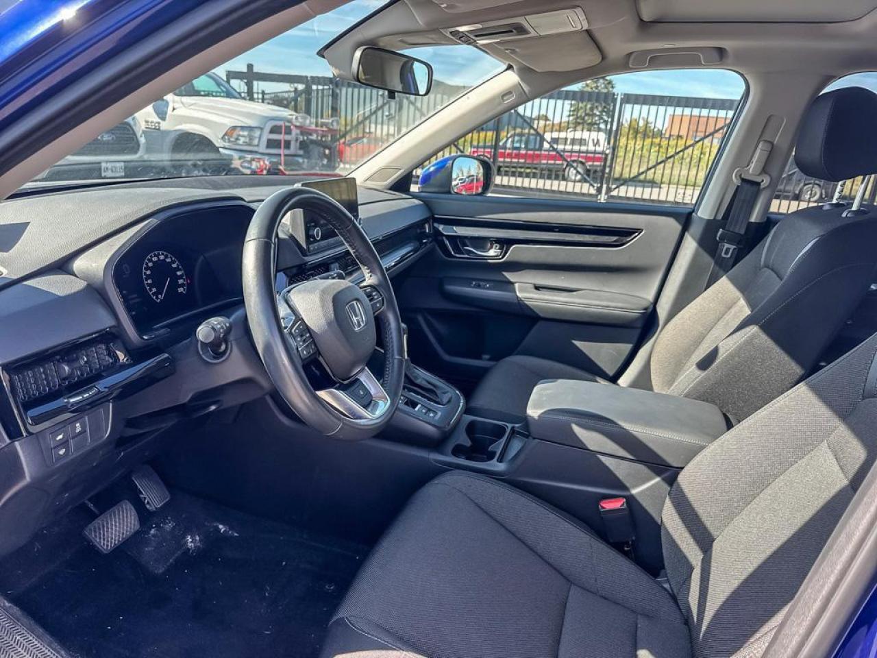 2025 Honda CR-V Sport Photo