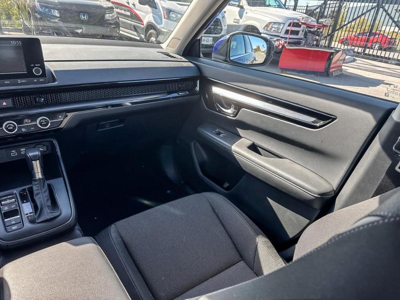 2025 Honda CR-V Sport Photo