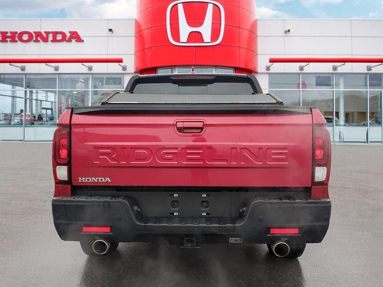 2025 Honda Ridgeline Black Edition Photo