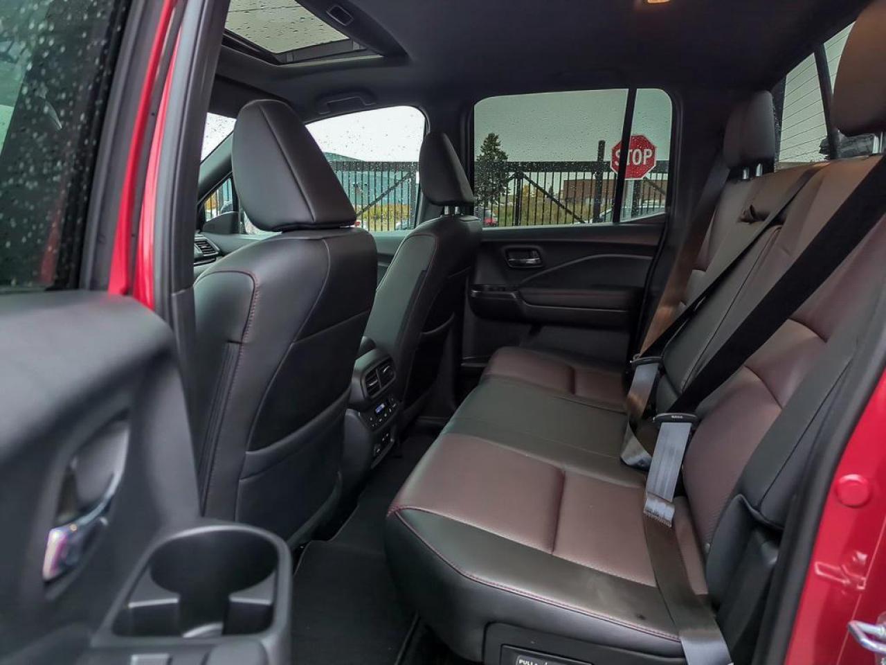 2025 Honda Ridgeline Black Edition Photo