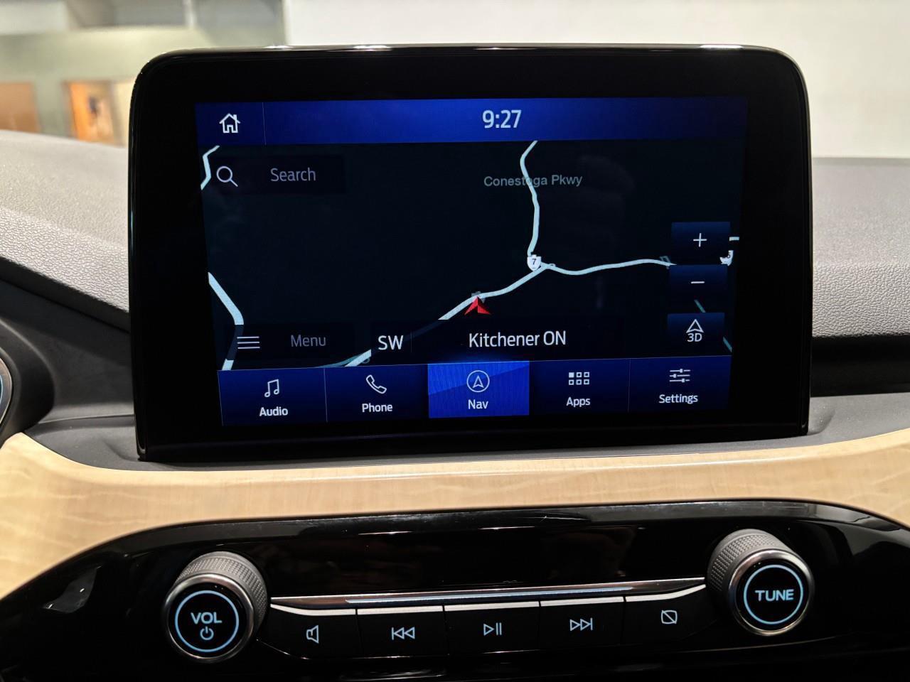 2022 Ford Escape Titanium Hybrid Photo