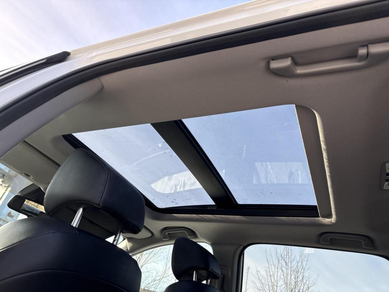 2020 Honda CR-V Touring Honda Certified 7YR/160K Warranty Photo