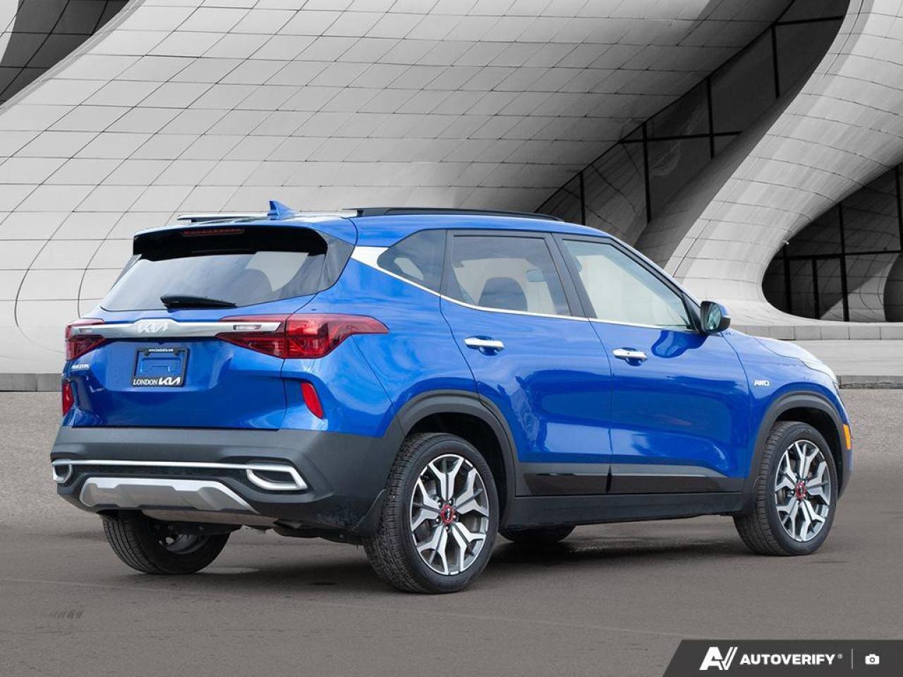 2023 Kia Seltos SX Turbo   Apple CarPlay  Cooled Seats   Heated St Photo