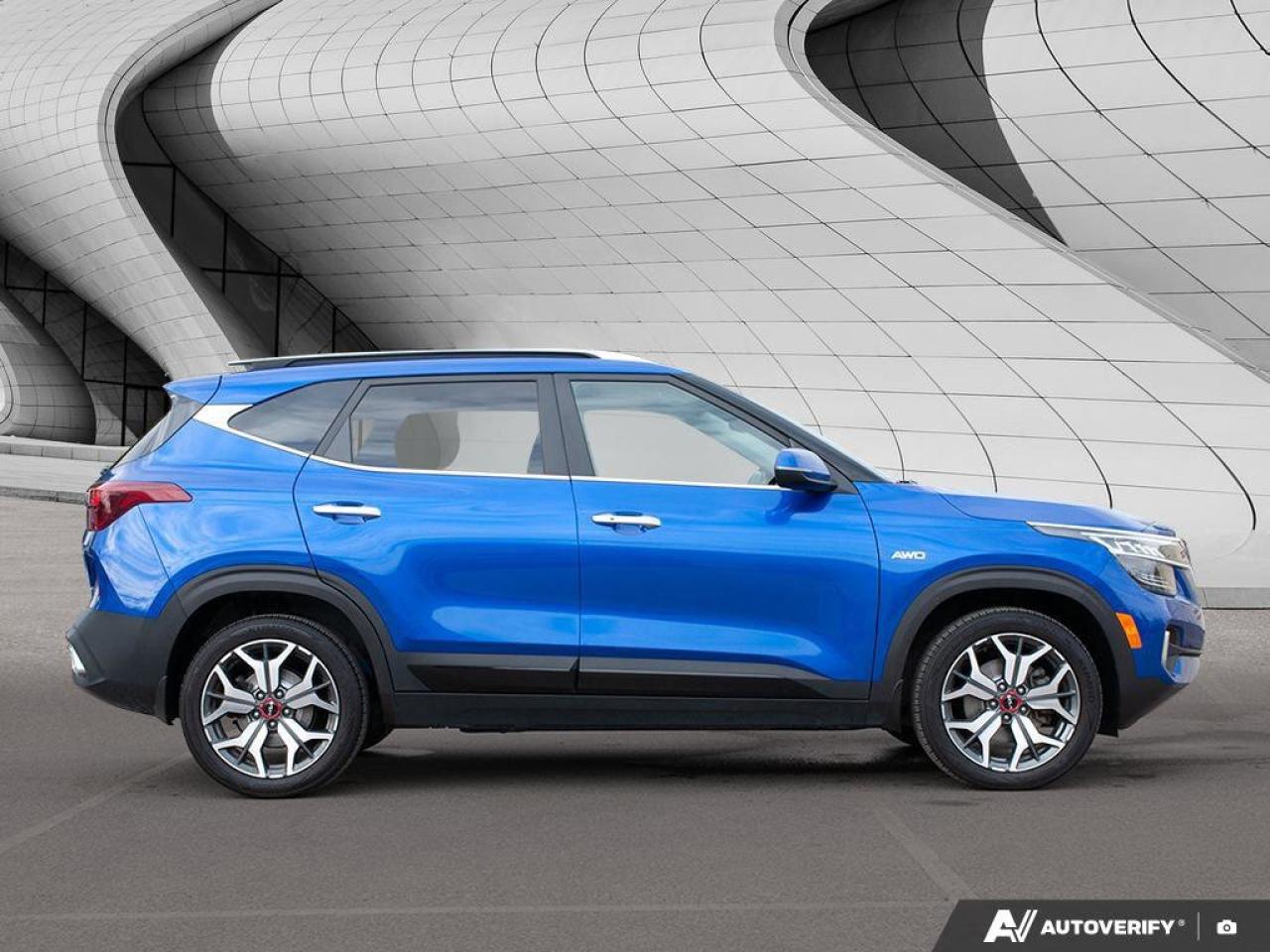 2023 Kia Seltos SX Turbo   Apple CarPlay  Cooled Seats   Heated St Photo