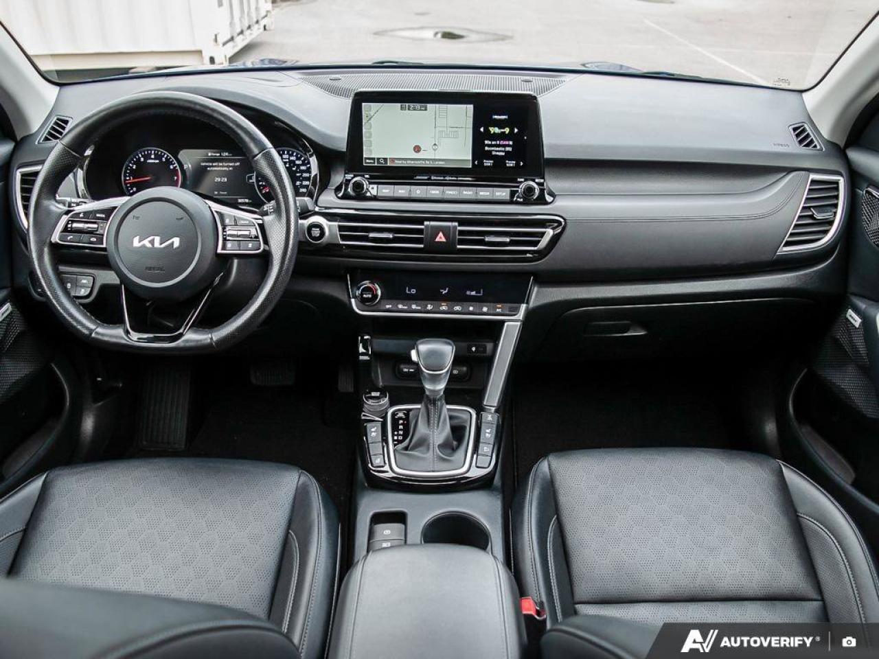 2023 Kia Seltos SX Turbo   Apple CarPlay  Cooled Seats   Heated St Photo