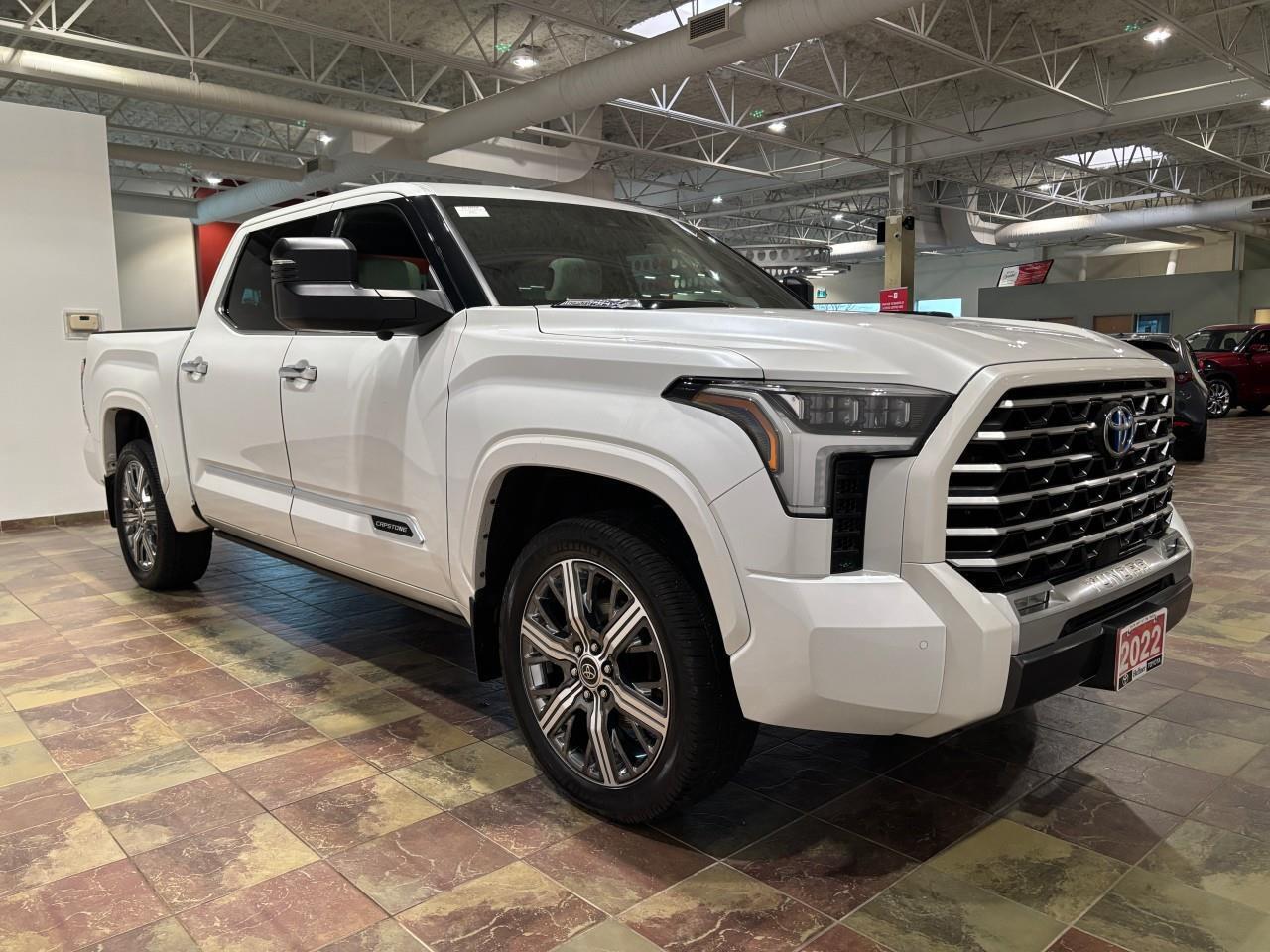 2022 Toyota Tundra CAPSTONE Photo