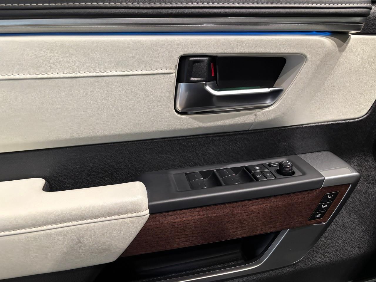 2022 Toyota Tundra CAPSTONE Photo