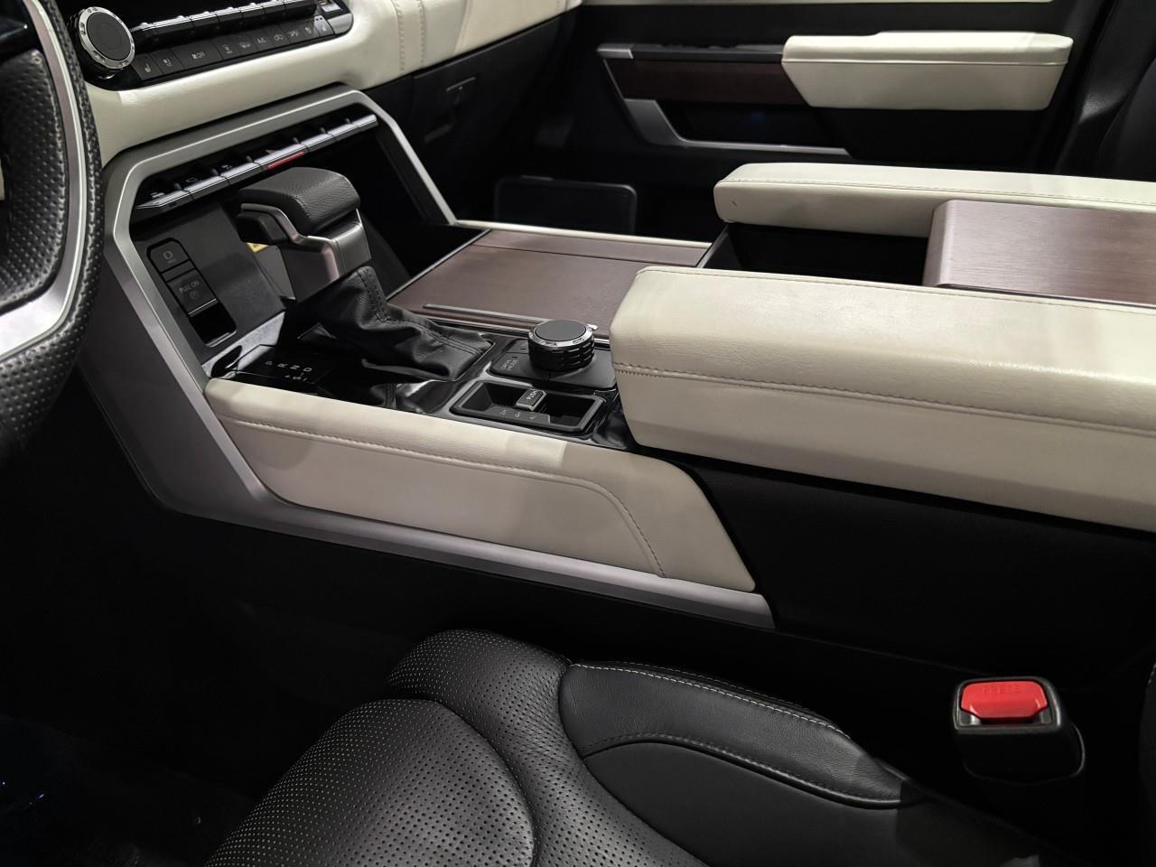 2022 Toyota Tundra CAPSTONE Photo