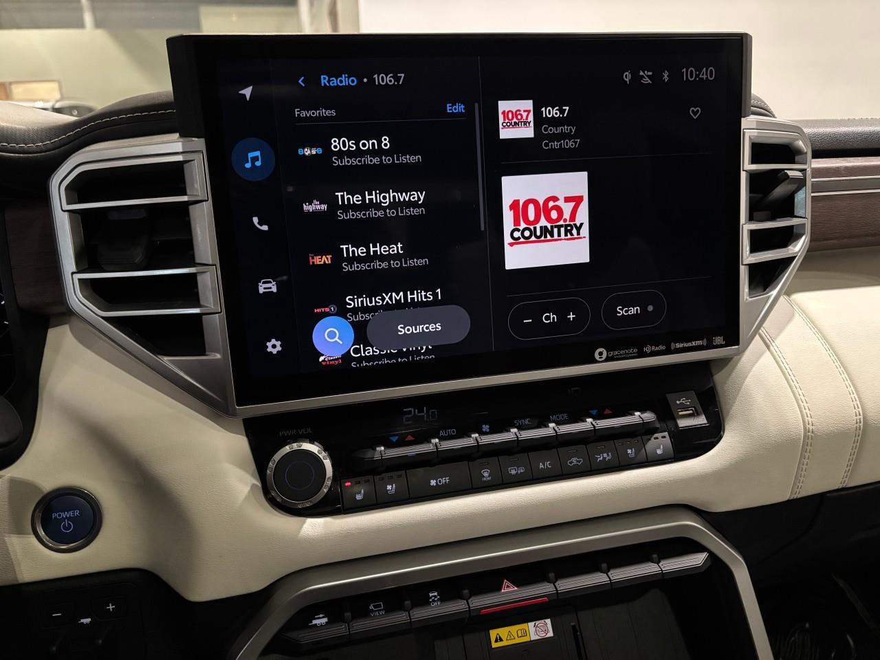 2022 Toyota Tundra CAPSTONE Photo