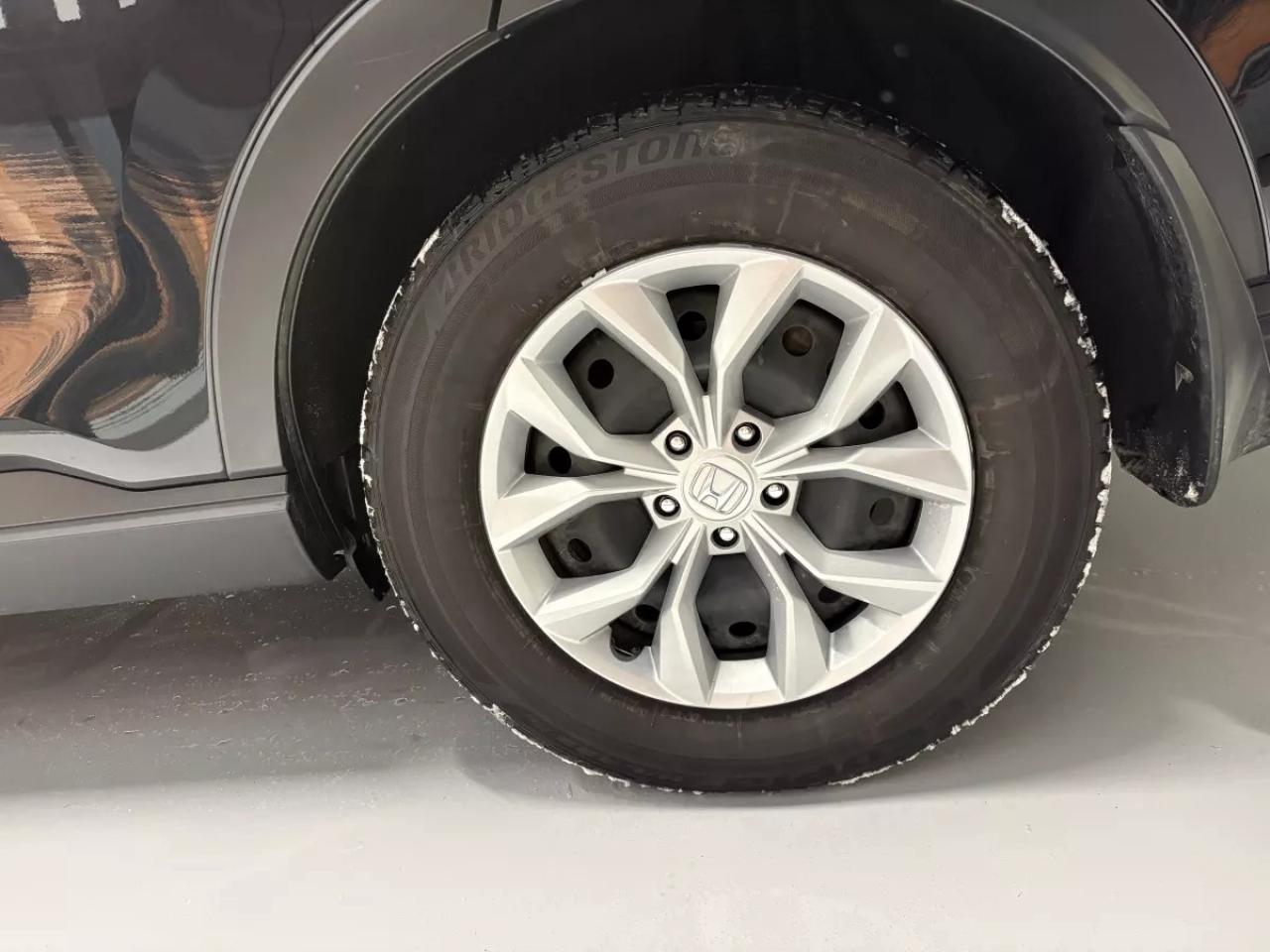 2023 Honda CR-V LX   Heated Seats   Heated Wheel   Apple Carplay Photo