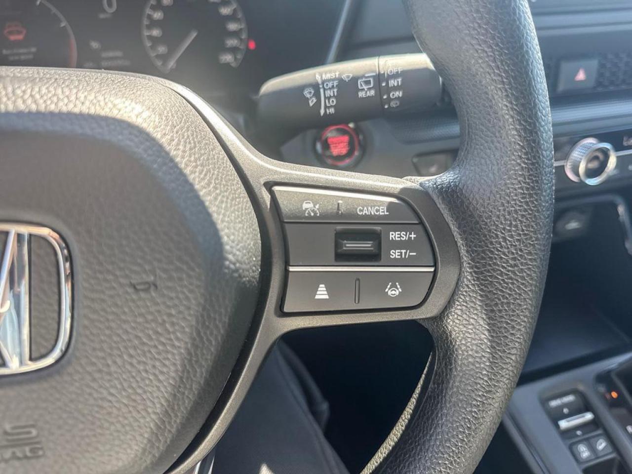 2025 Honda CR-V LX Photo