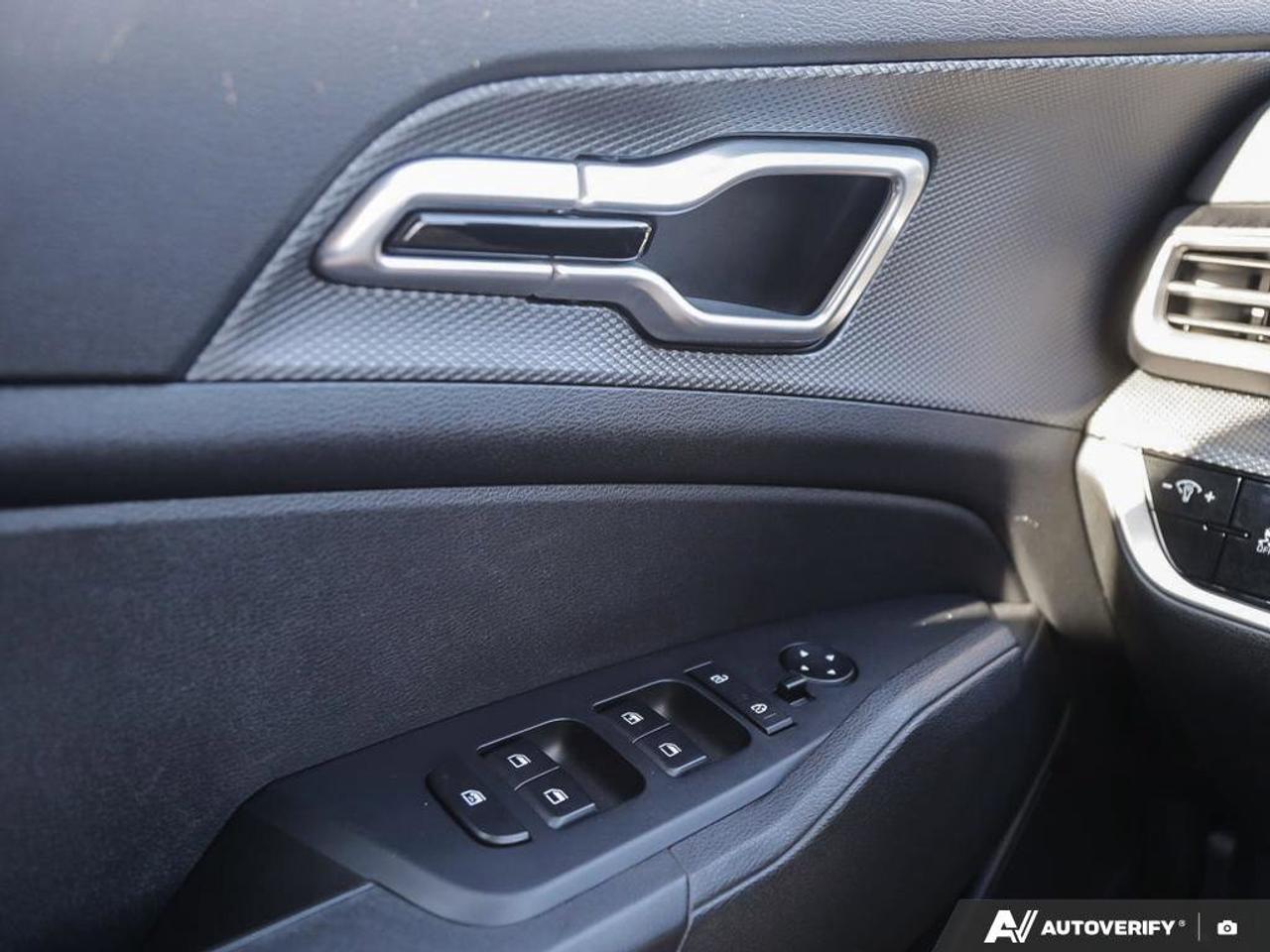 2024 Kia Sportage LX   AWD   Heated Seats   Apple CarPlay   Backup C Photo