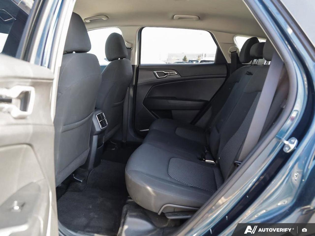 2024 Kia Sportage LX   AWD   Heated Seats   Apple CarPlay   Backup C Photo