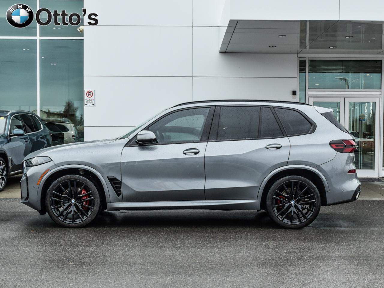 2024 BMW X5 xDrive40i Premium Excellence Package M Sport Pro P Photo3