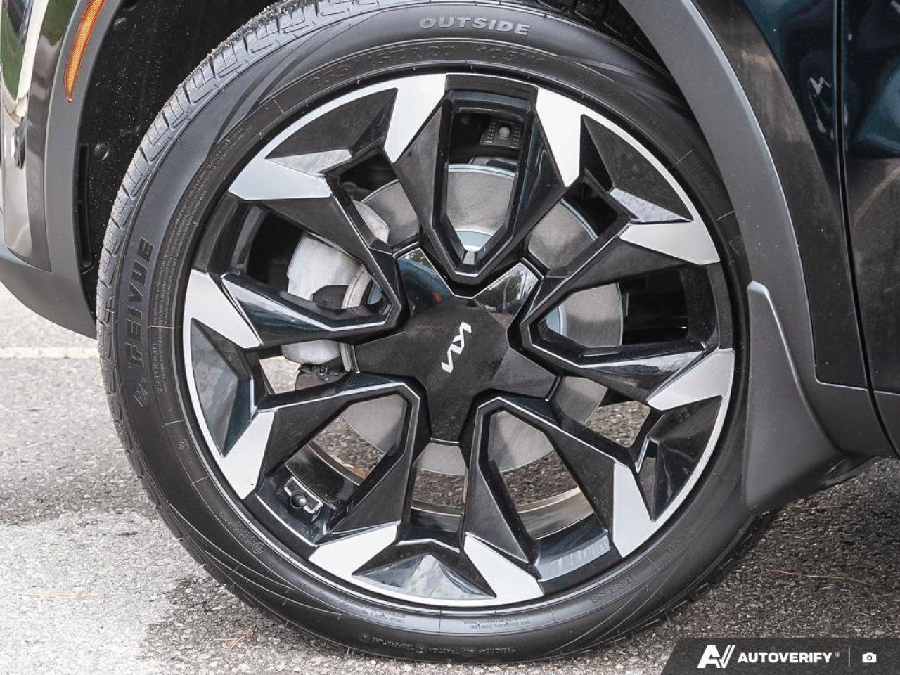 2024 Kia Sorento EX   Apple CarPlay   Forward Collision Warning   H Photo