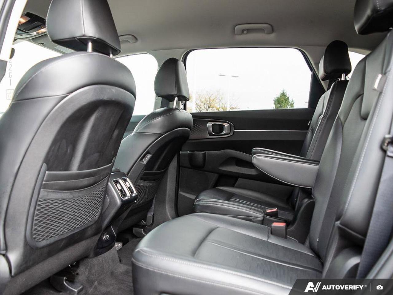 2024 Kia Sorento EX   Apple CarPlay   Forward Collision Warning   H Photo