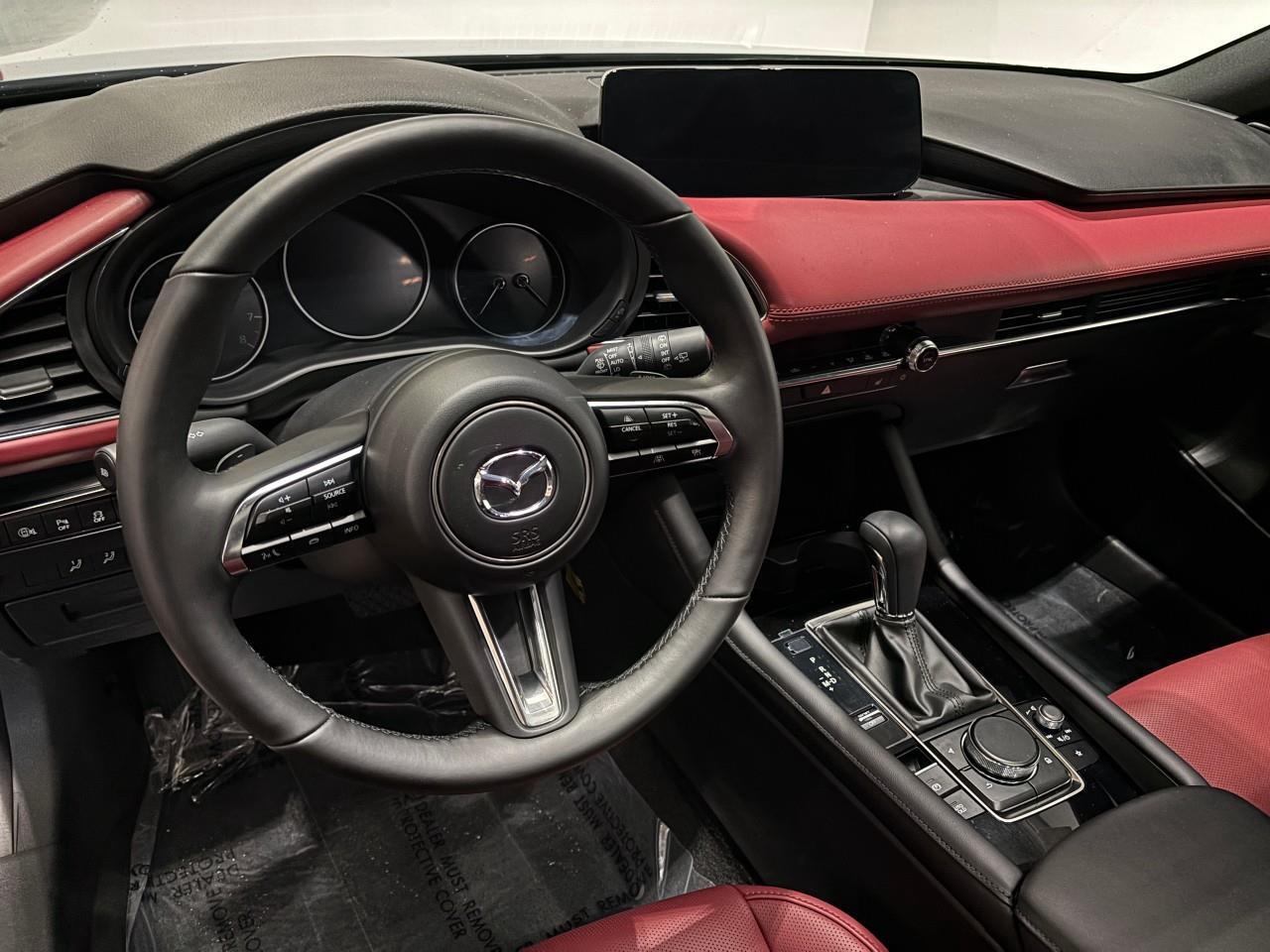 2025 Mazda Mazda3 Sport GT w/Turbo Photo