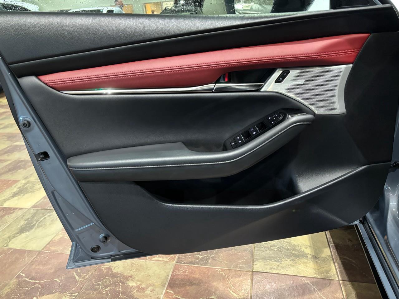 2025 Mazda Mazda3 Sport GT w/Turbo Photo