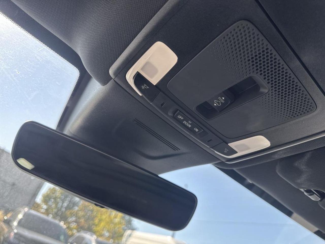 2025 Honda CR-V Hybrid EX-L Photo