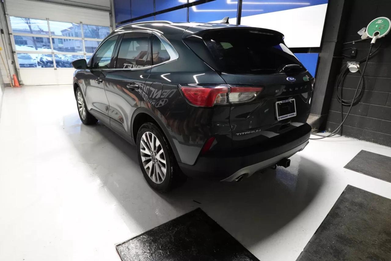 2022 Ford Escape TITANIUM HYBRID   HEATED SEATS   HEATED STEERING W Photo