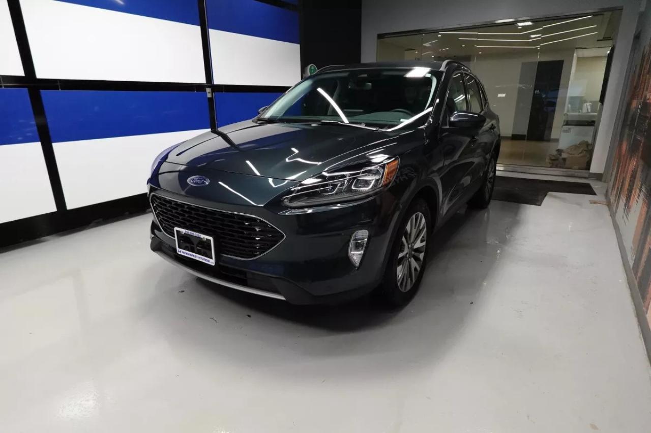 2022 Ford Escape TITANIUM HYBRID   HEATED SEATS   HEATED STEERING W Photo2