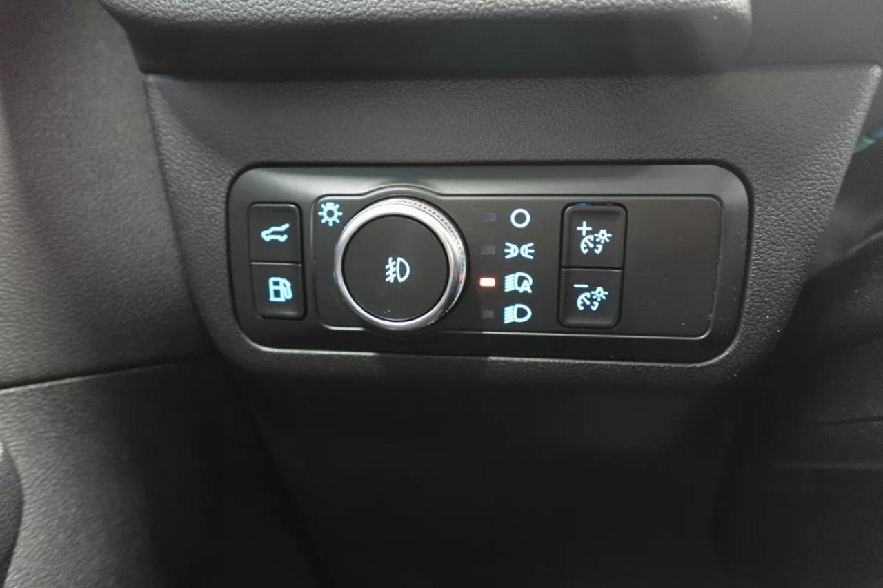 2022 Ford Escape TITANIUM HYBRID   HEATED SEATS   HEATED STEERING W Photo