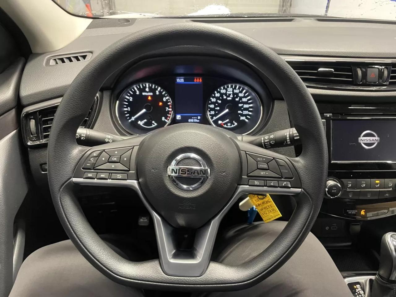 2021 Nissan Qashqai S Photo