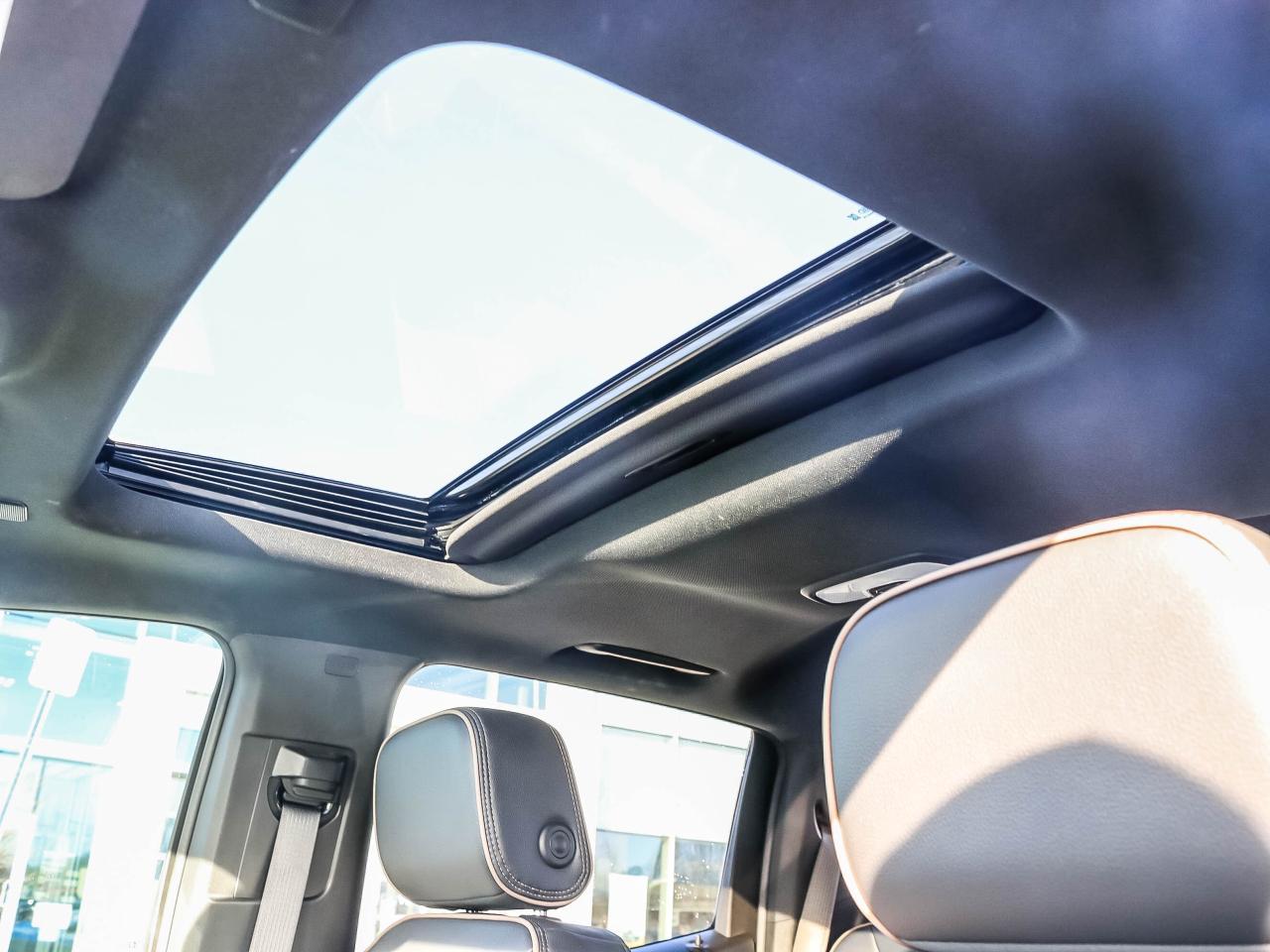 2024 GMC Canyon 4WD Crew Cab Denali Photo