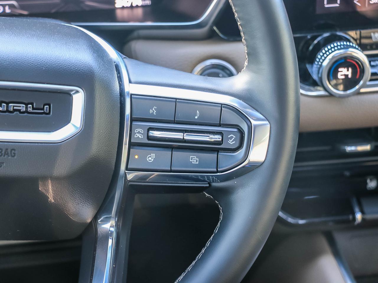 2024 GMC Canyon 4WD Crew Cab Denali Photo