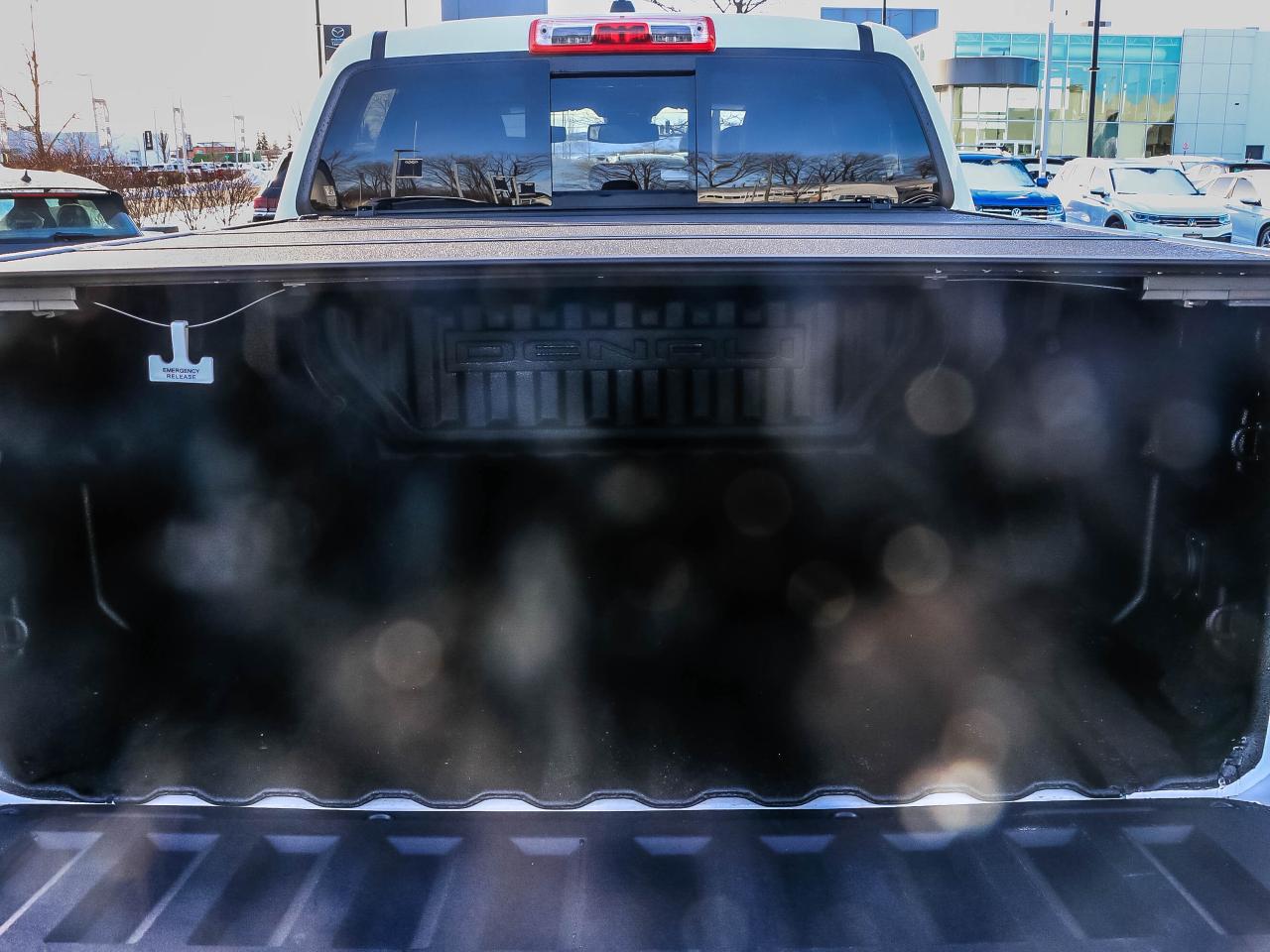 2024 GMC Canyon 4WD Crew Cab Denali Photo