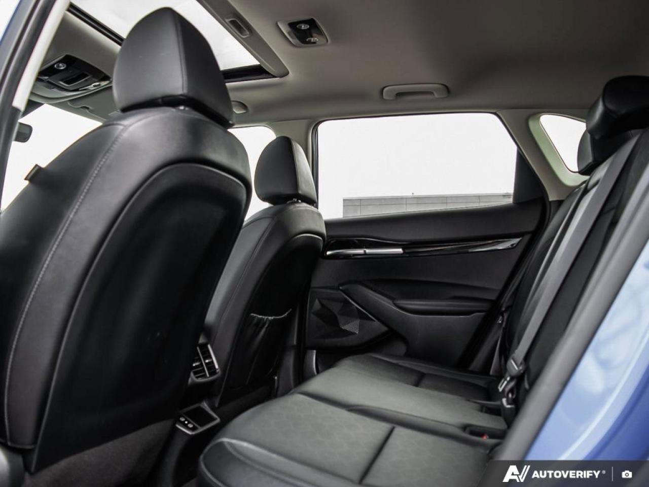 2024 Kia Seltos EX   AWD   Leather   Sunroof   Apple CarPlay   Hea Photo