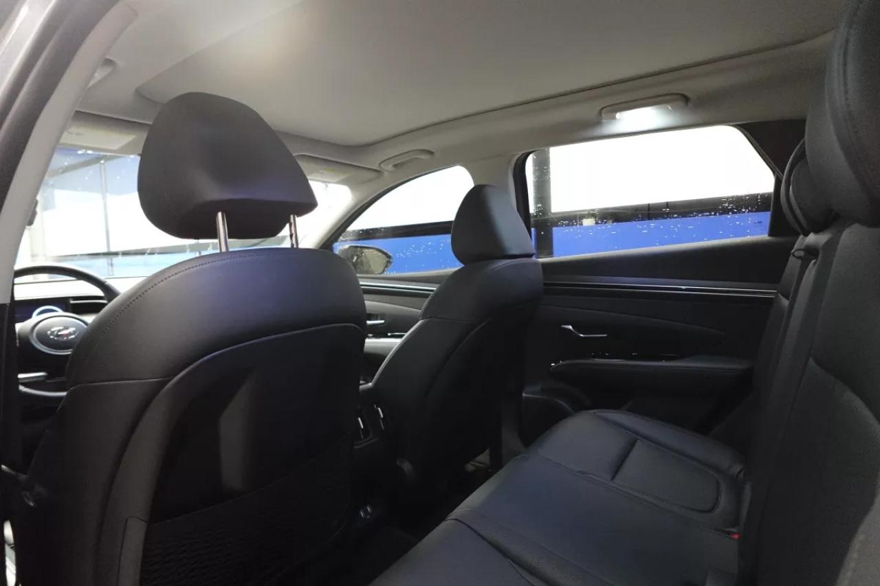 2024 Hyundai Tucson Hybrid LUXURY HYBRID   HEATED SEATS   HEATED WHEEL   APPL Photo