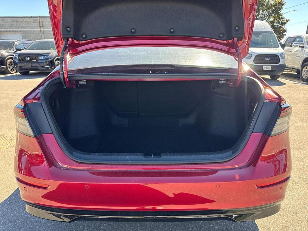 2024 Honda Accord Hybrid TOURING Photo