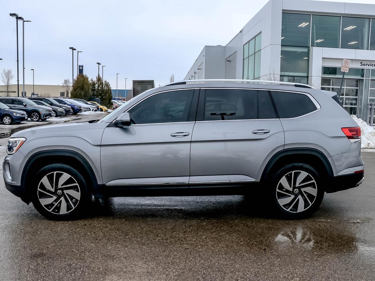 2024 Volkswagen Atlas Highline 2.0 TSI 4MOTION Photo