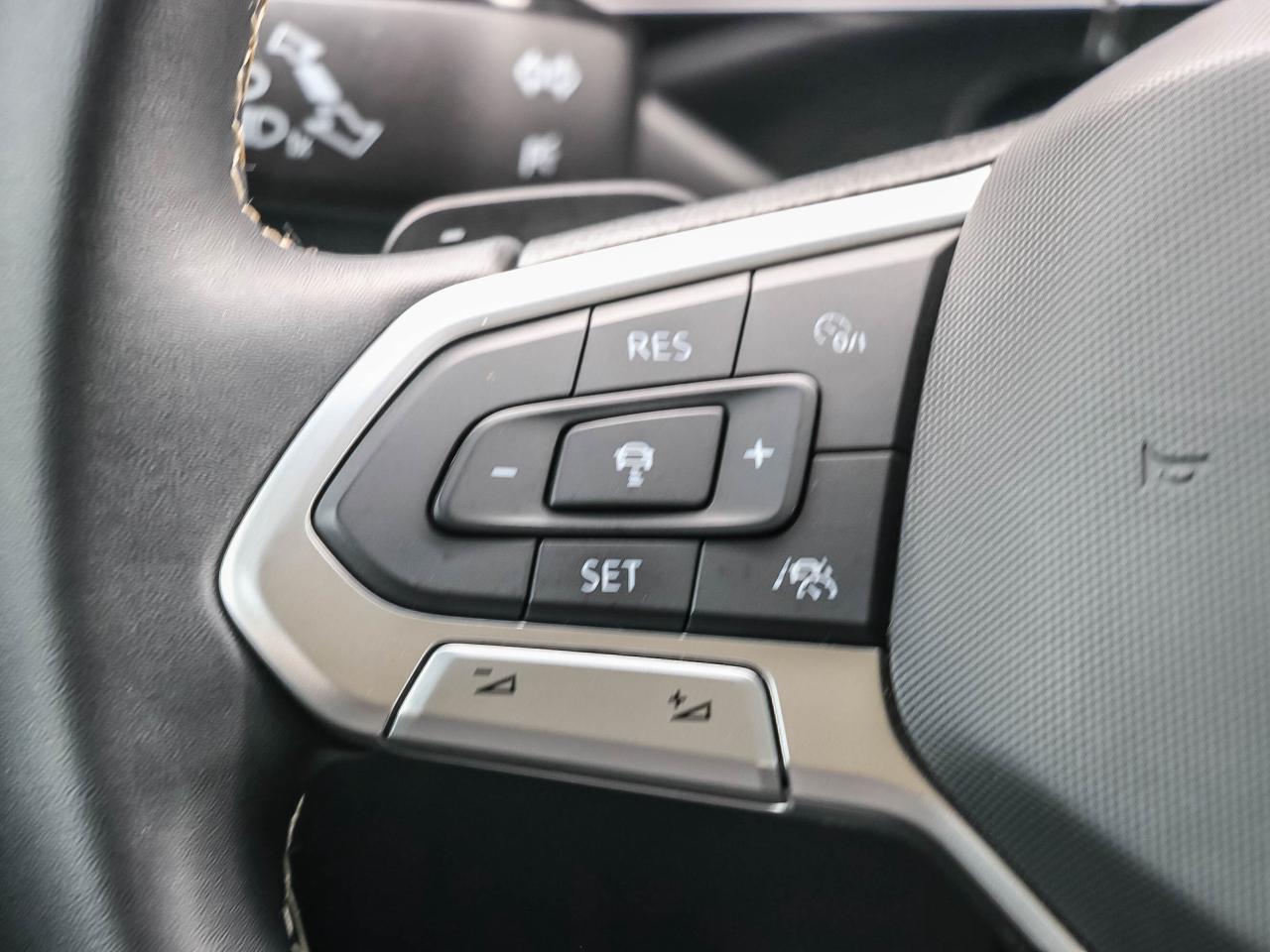 2024 Volkswagen Atlas Highline 2.0 TSI 4MOTION Photo