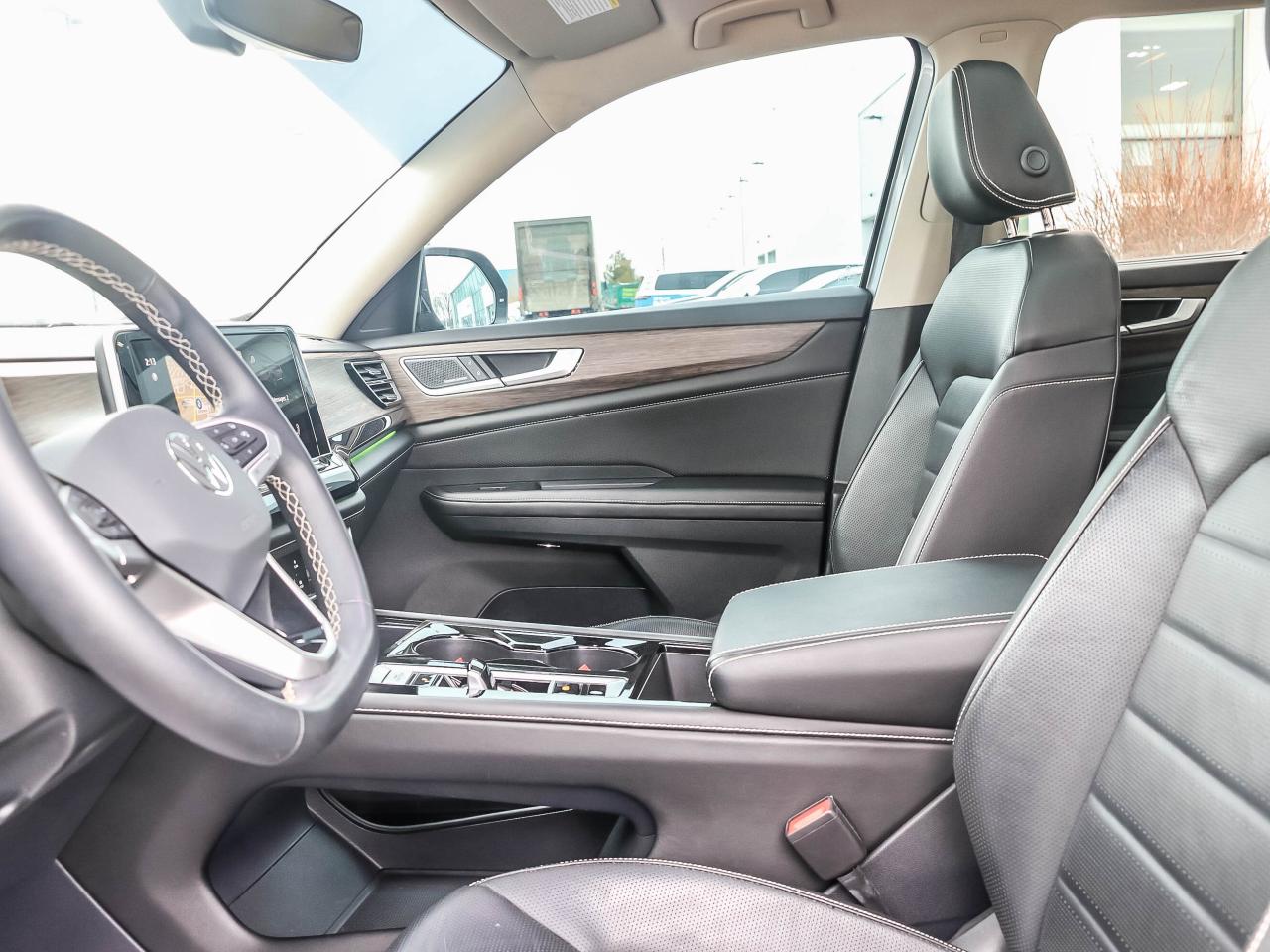 2024 Volkswagen Atlas Highline 2.0 TSI 4MOTION Photo