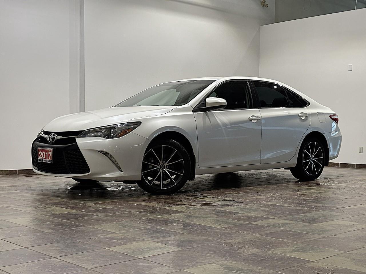 2017 Toyota Camry XSE Photo