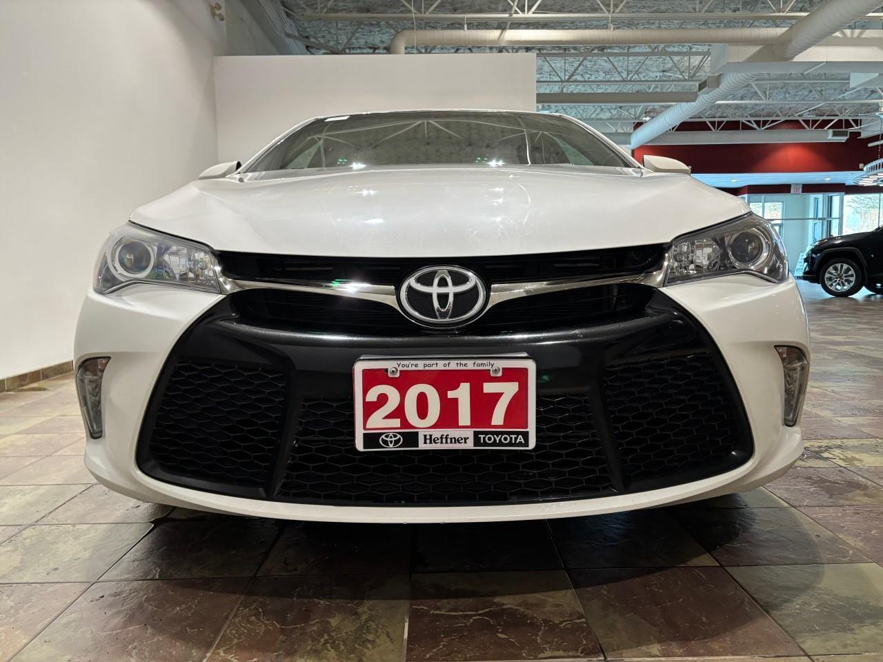2017 Toyota Camry XSE Photo