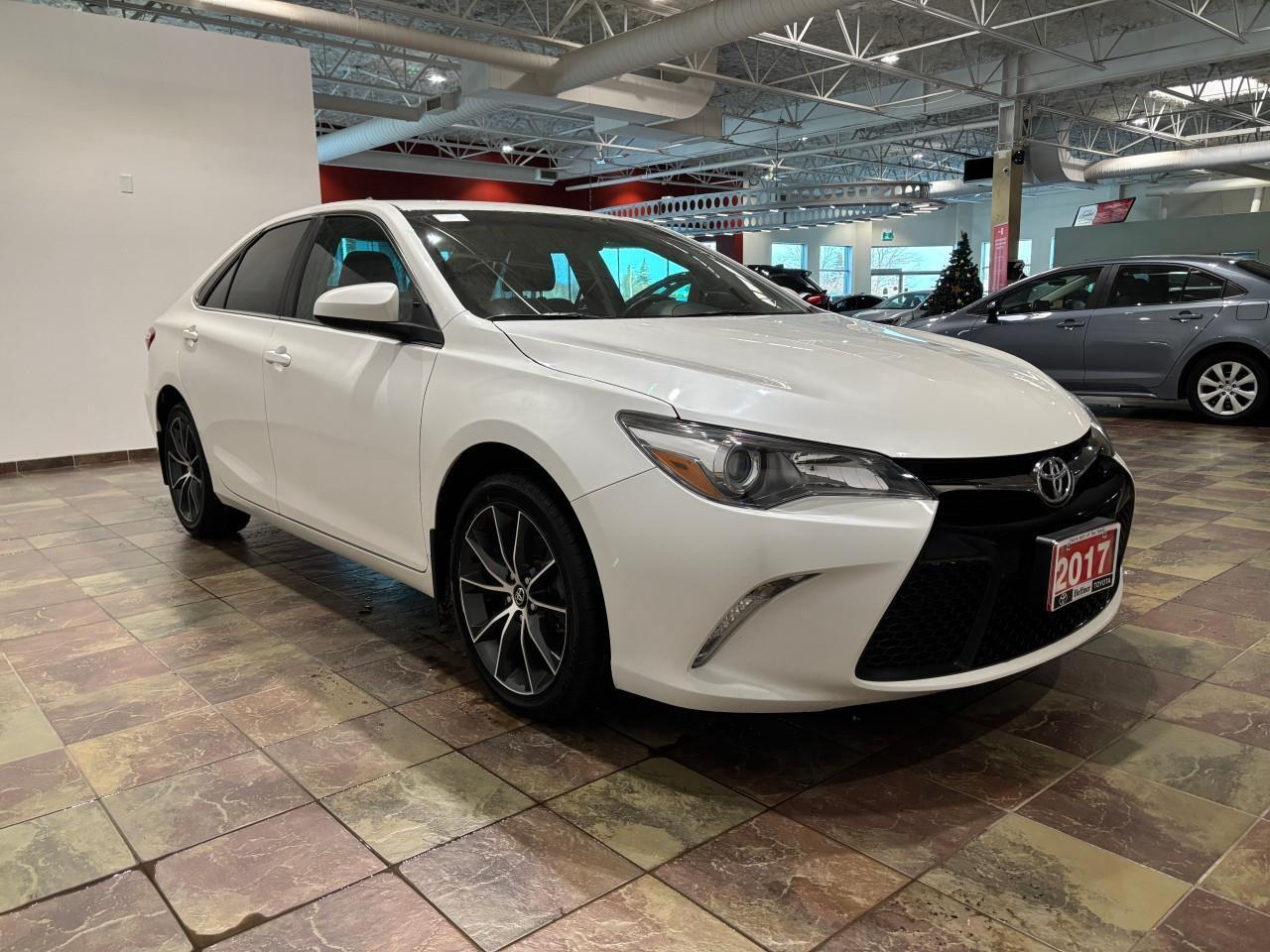 2017 Toyota Camry XSE Photo