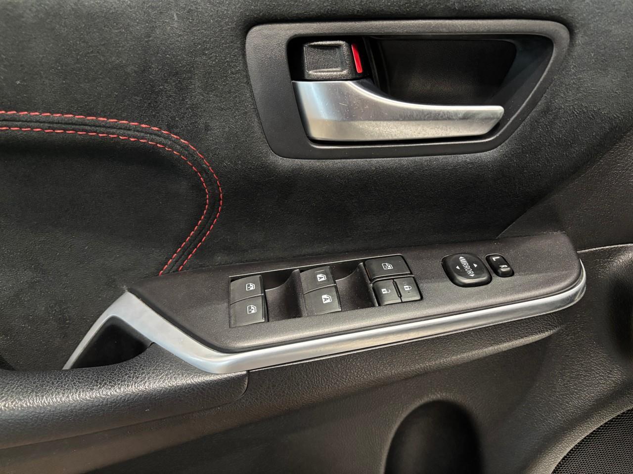 2017 Toyota Camry XSE Photo