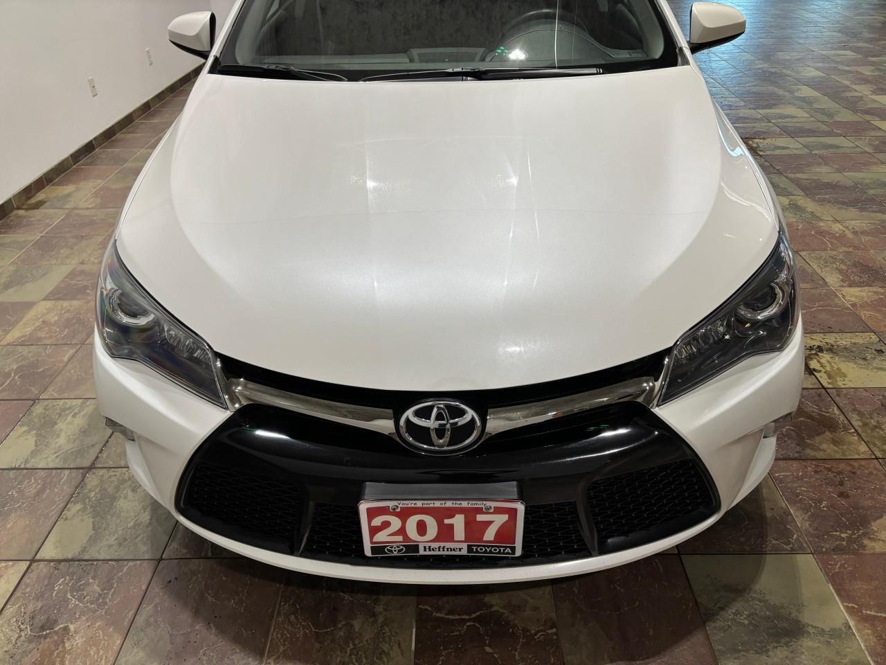 2017 Toyota Camry XSE Photo