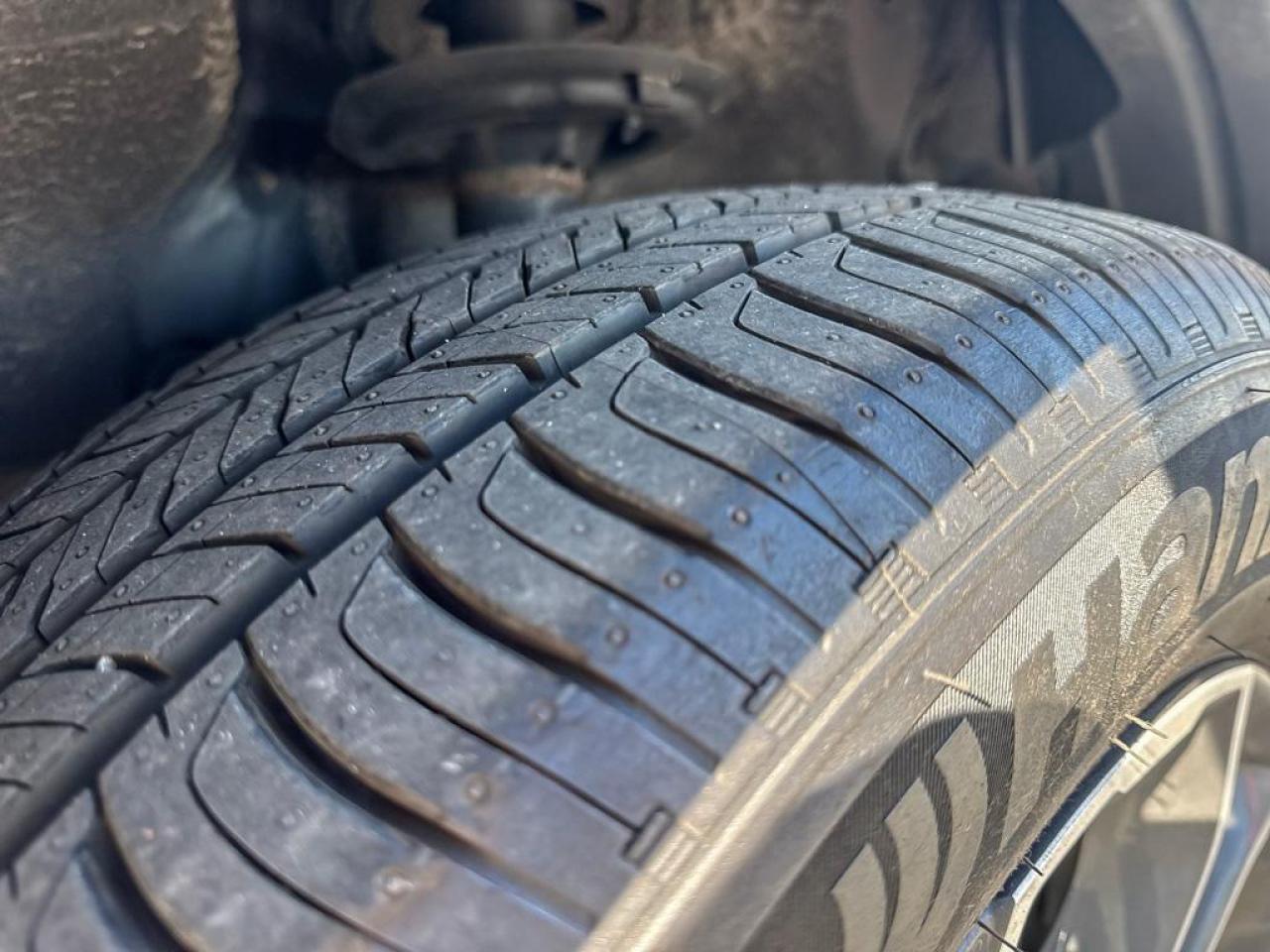 2020 Honda CR-V EX-L Photo