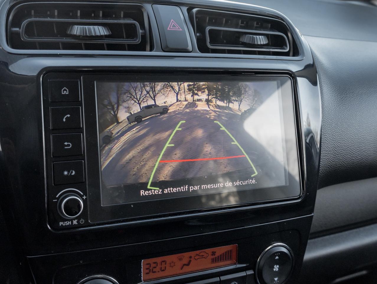 2024 Mitsubishi Mirage ES CVT   ONE OWNER   SAFETY CERTIFIED   LOW KM Photo