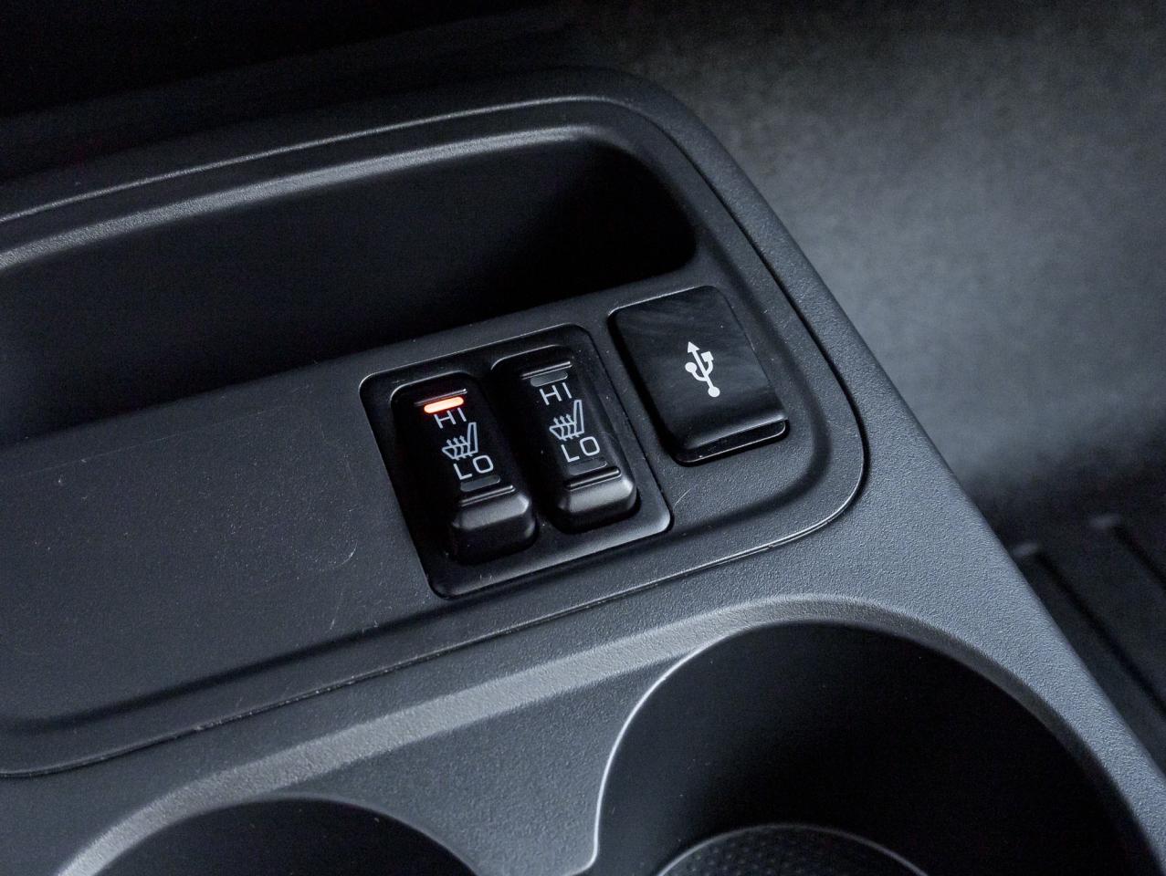 2024 Mitsubishi Mirage ES CVT   ONE OWNER   SAFETY CERTIFIED   LOW KM Photo