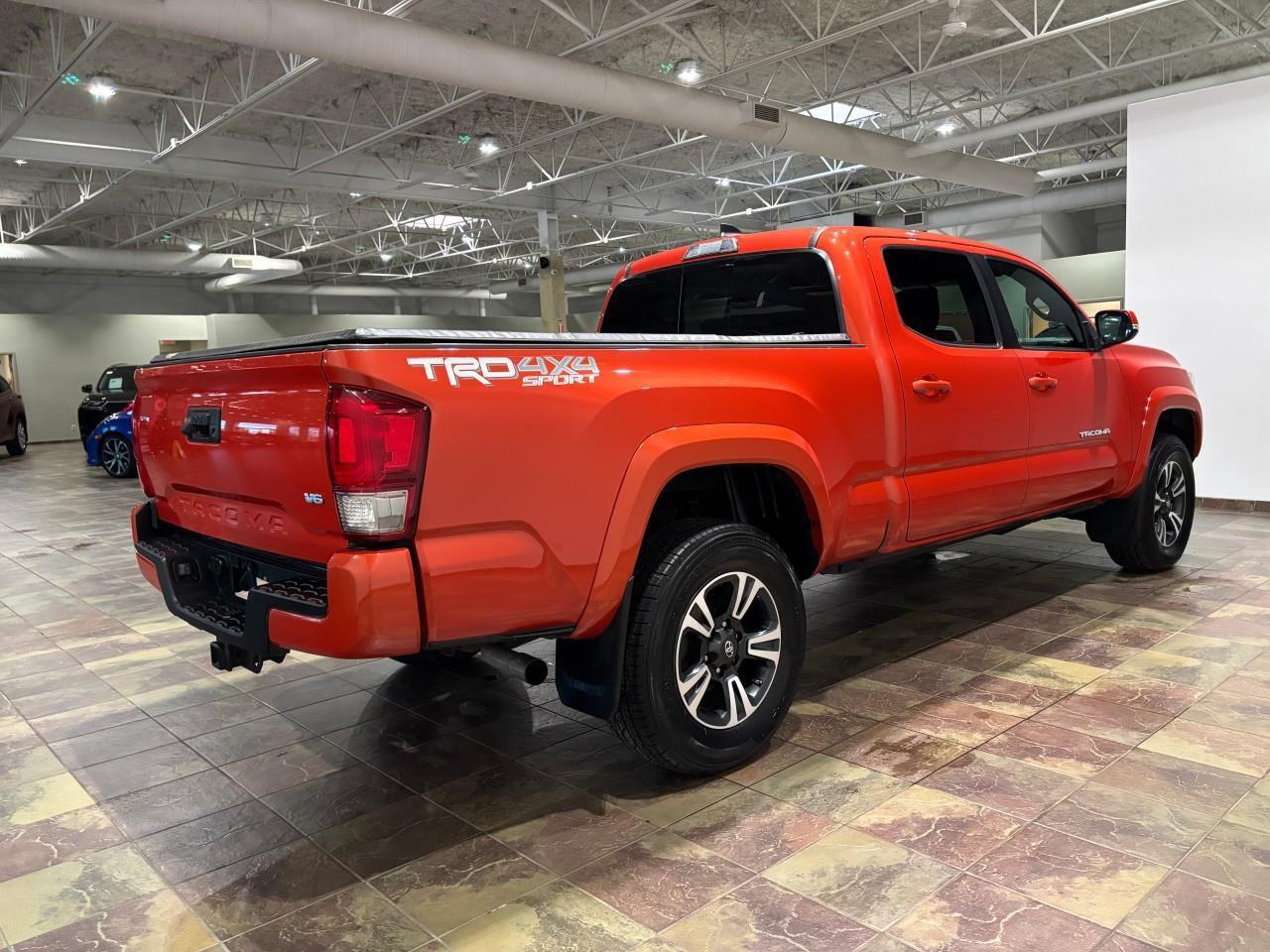 2017 Toyota Tacoma SR5 Photo