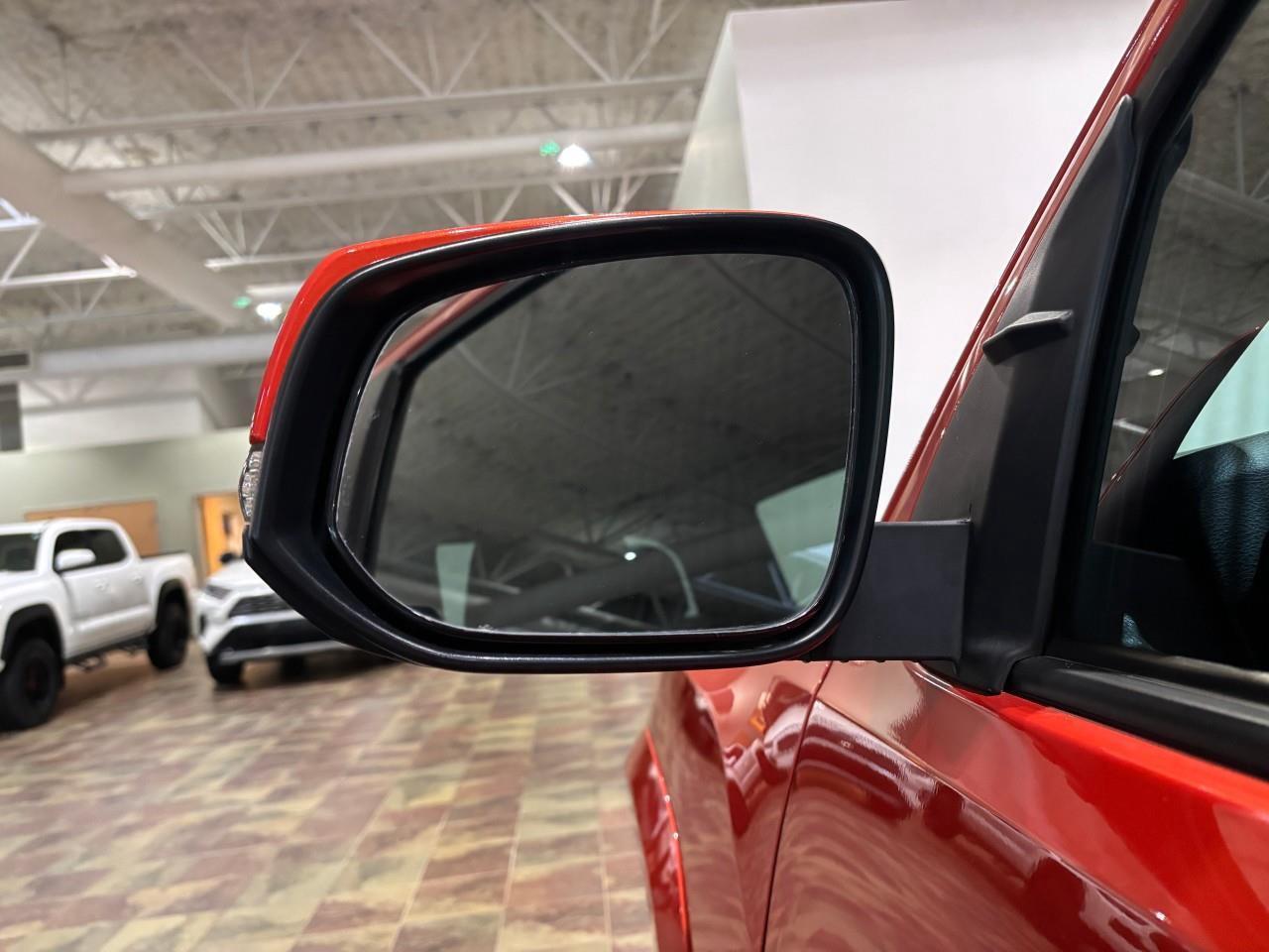 2017 Toyota Tacoma SR5 Photo