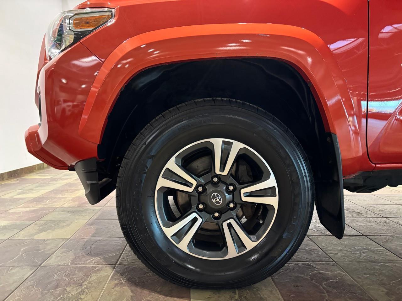 2017 Toyota Tacoma  Photo