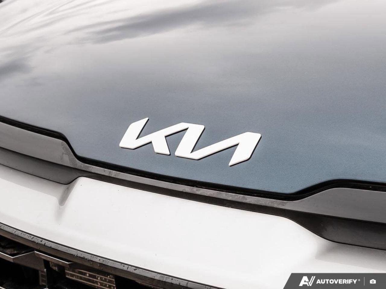 2024 Kia Sportage EX   Apple CarPlay   Backup Camera   Heated Seats Photo