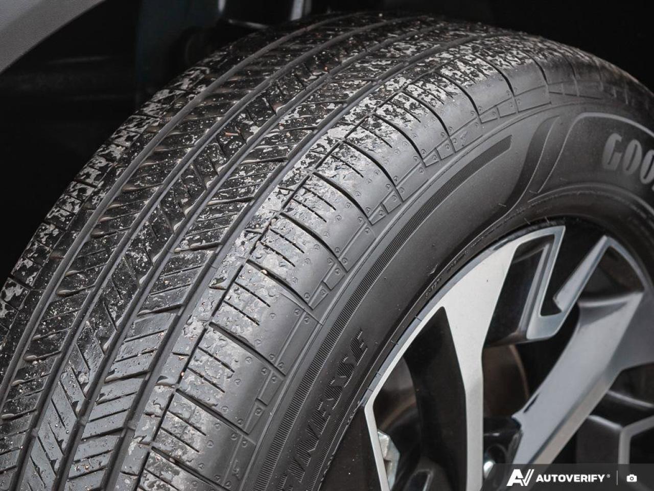 2024 Kia Sportage EX   Apple CarPlay   Backup Camera   Heated Seats Photo