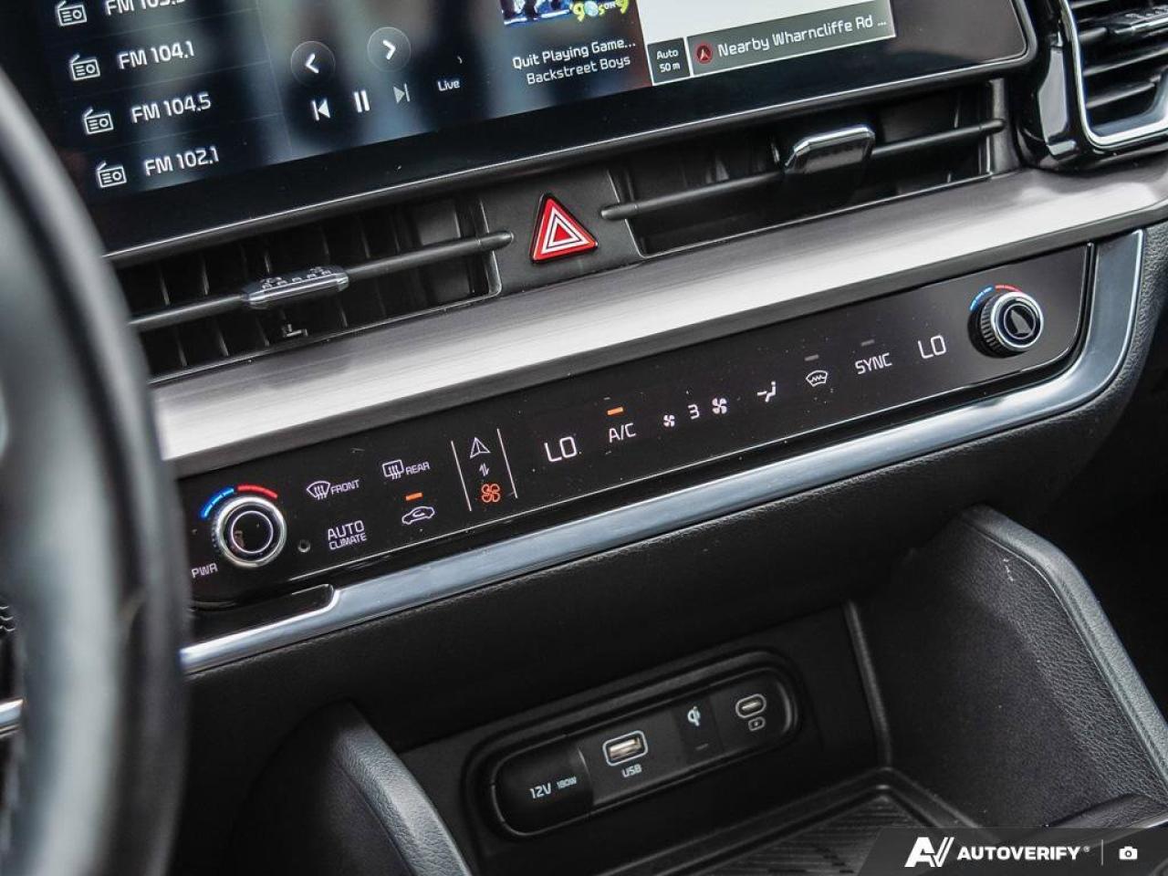 2024 Kia Sportage EX   Apple CarPlay   Backup Camera   Heated Seats Photo